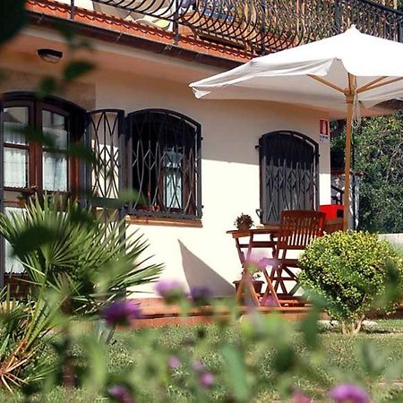 B&B Hibiscus Агрополи Екстериор снимка