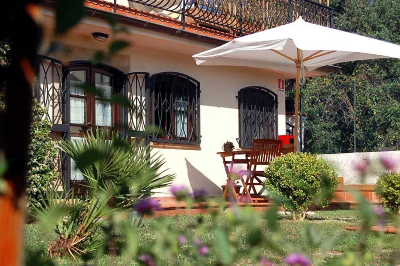 B&B Hibiscus Агрополи Екстериор снимка